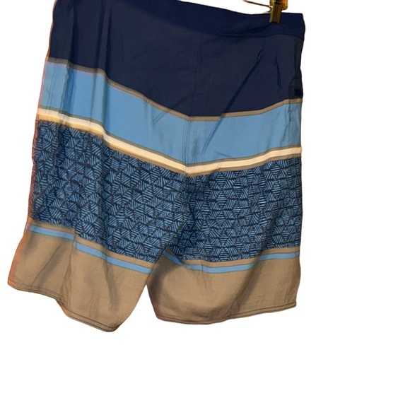 Men Patagonia board shorts surf size 34 beach wear 100% nylon blue/gray - Picture 3 of 5